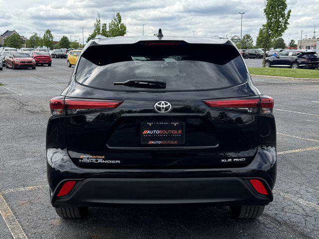 used 2021 Toyota Highlander car, priced at $33,900