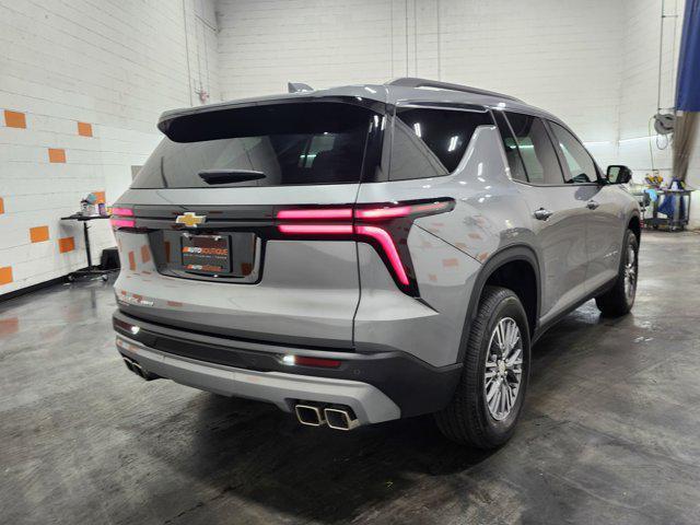 used 2025 Chevrolet Traverse car, priced at $41,045