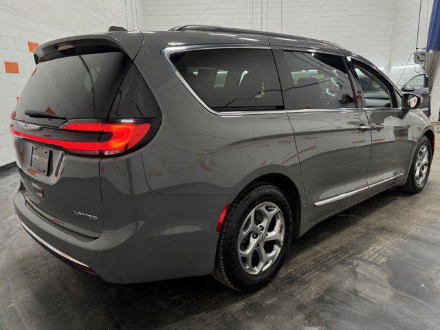 used 2022 Chrysler Pacifica car, priced at $22,300