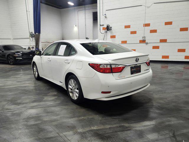 used 2015 Lexus ES 300h car, priced at $14,100