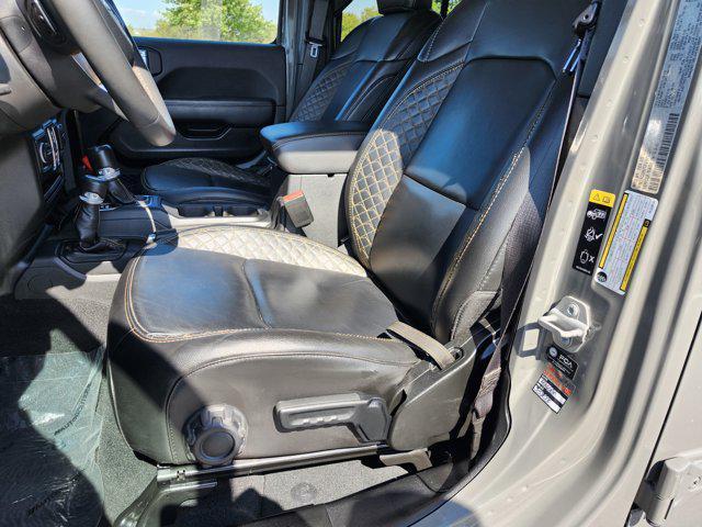 used 2023 Jeep Gladiator car, priced at $34,400