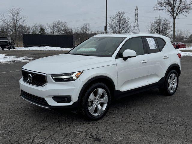 used 2022 Volvo XC40 car, priced at $22,100