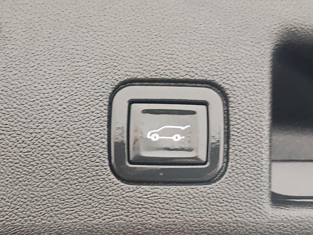 used 2022 Chevrolet Equinox car, priced at $17,900