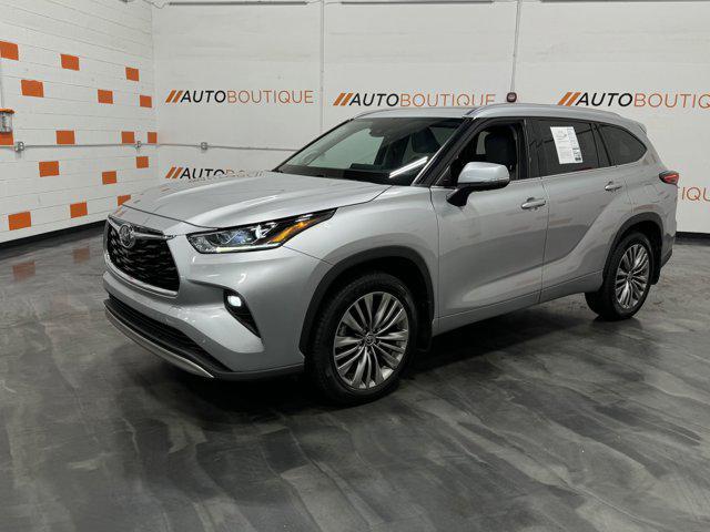 used 2020 Toyota Highlander car, priced at $28,500