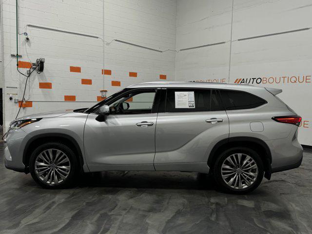 used 2020 Toyota Highlander car, priced at $28,500