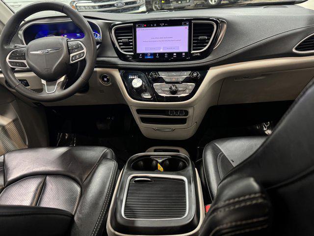 used 2023 Chrysler Pacifica Hybrid car, priced at $22,045