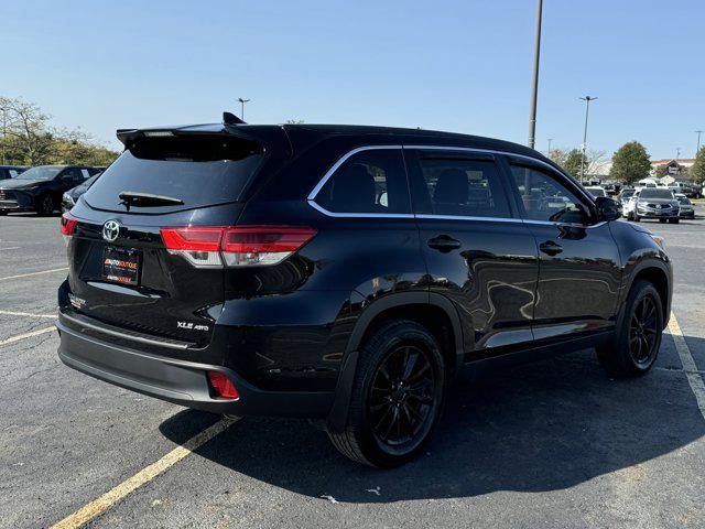 used 2019 Toyota Highlander car, priced at $22,500