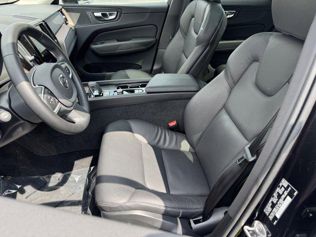 used 2022 Volvo XC60 car, priced at $22,700