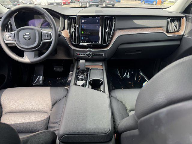 used 2022 Volvo XC60 car, priced at $22,700