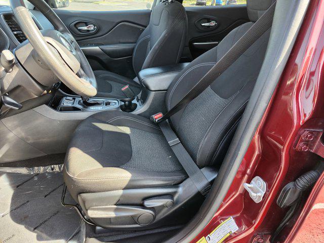 used 2019 Jeep Cherokee car, priced at $13,700
