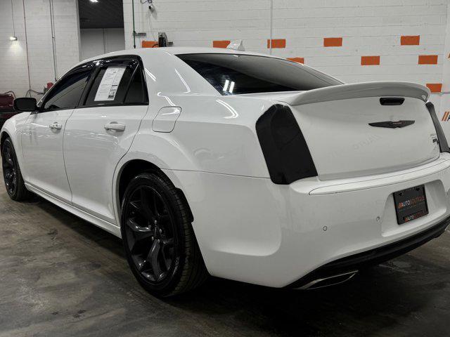 used 2022 Chrysler 300 car, priced at $29,300