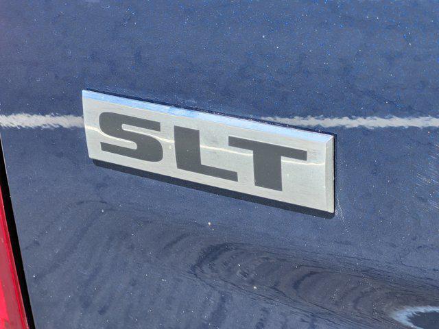 used 2021 Ram 1500 Classic car, priced at $18,100