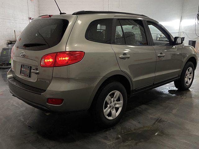 used 2009 Hyundai Santa Fe car, priced at $6,400