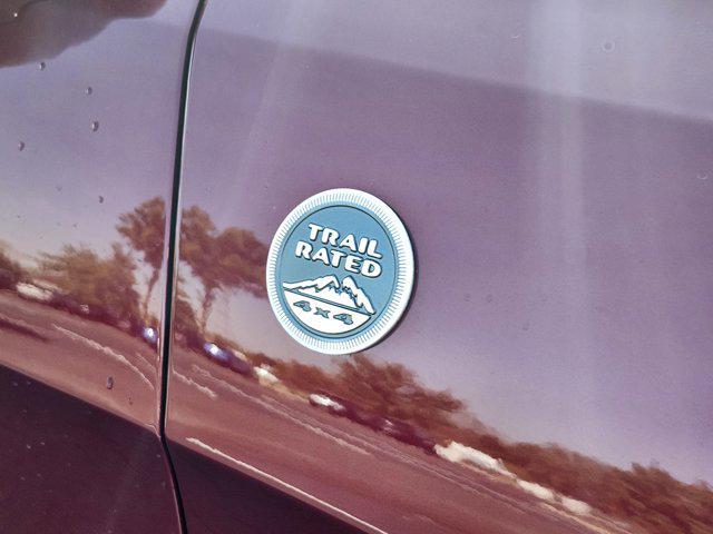 used 2018 Jeep Grand Cherokee car, priced at $17,300