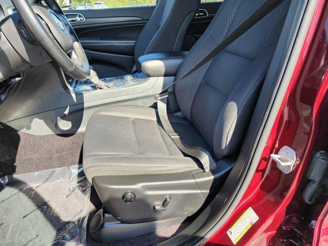 used 2018 Jeep Grand Cherokee car, priced at $17,300