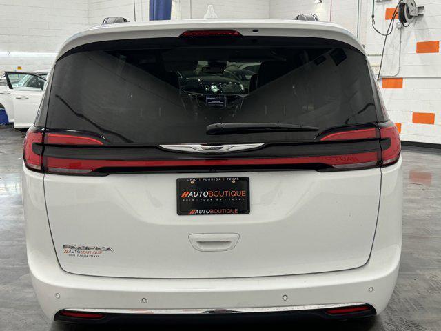 used 2021 Chrysler Pacifica car, priced at $19,500