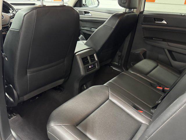 used 2020 Volkswagen Atlas Cross Sport car, priced at $14,000