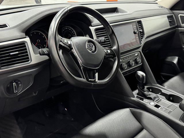 used 2020 Volkswagen Atlas Cross Sport car, priced at $14,000