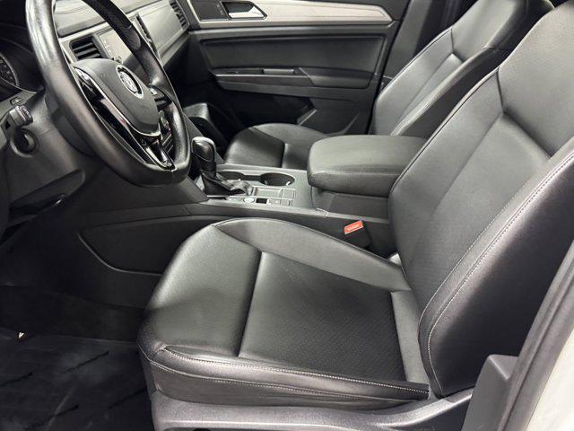 used 2020 Volkswagen Atlas Cross Sport car, priced at $14,000