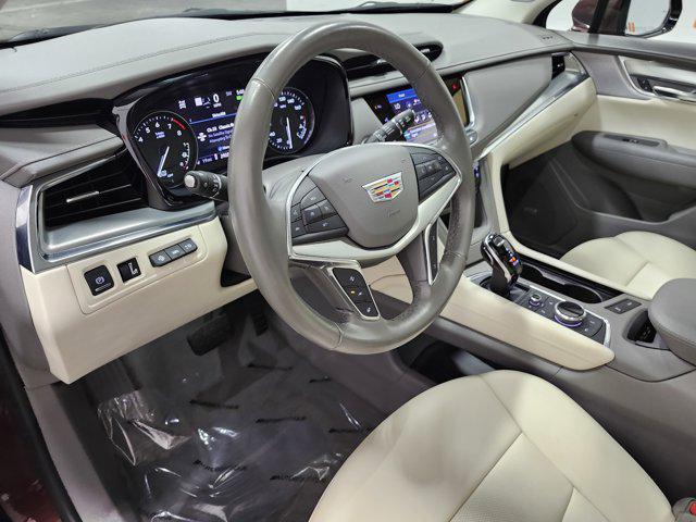 used 2022 Cadillac XT5 car, priced at $32,100