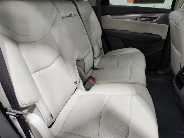 used 2022 Cadillac XT5 car, priced at $32,100