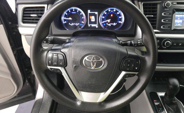 used 2019 Toyota Highlander car, priced at $23,045