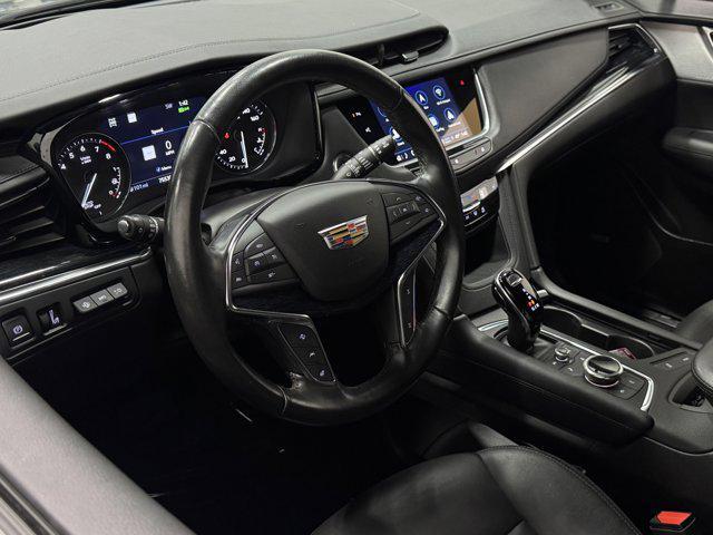 used 2021 Cadillac XT5 car, priced at $22,100