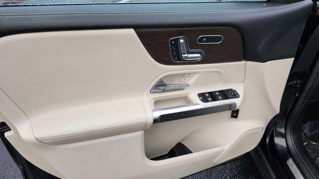 used 2020 Mercedes-Benz GLB 250 car, priced at $20,500