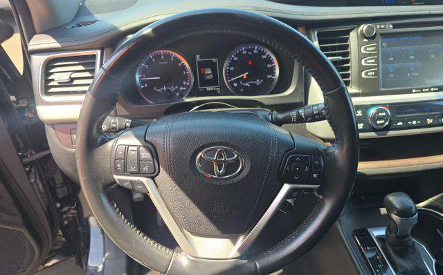 used 2017 Toyota Highlander car, priced at $20,545