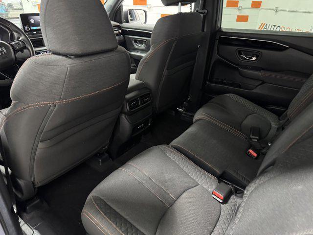 used 2025 Honda Pilot car, priced at $37,500