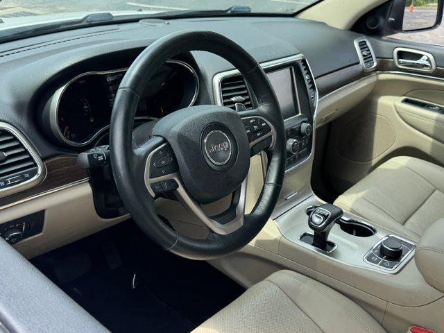 used 2015 Jeep Grand Cherokee car, priced at $15,600