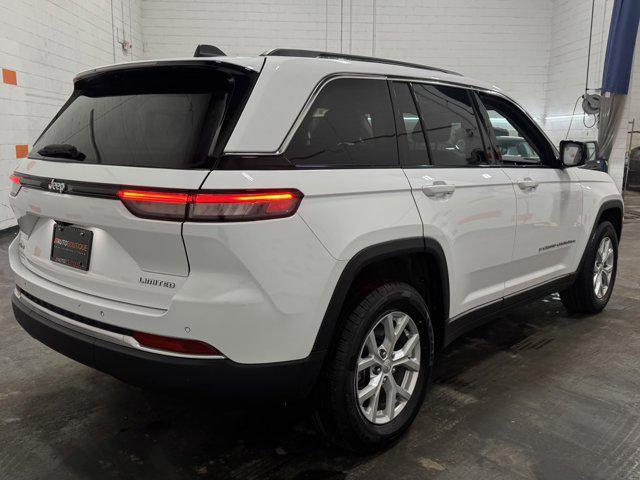 used 2023 Jeep Grand Cherokee car, priced at $28,300
