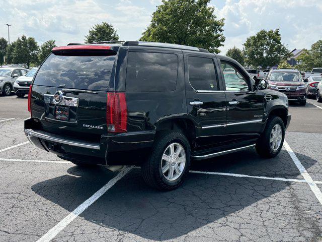 used 2013 Cadillac Escalade car, priced at $16,800