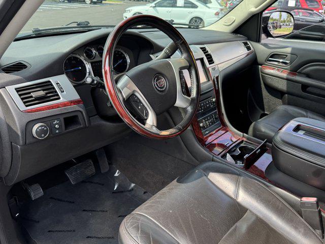 used 2013 Cadillac Escalade car, priced at $16,800