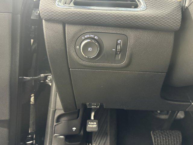 used 2017 Chevrolet Cruze car, priced at $9,500