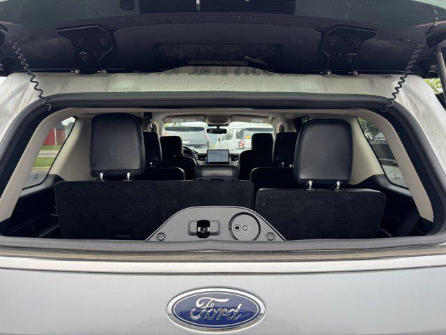 used 2023 Ford Expedition car, priced at $37,500
