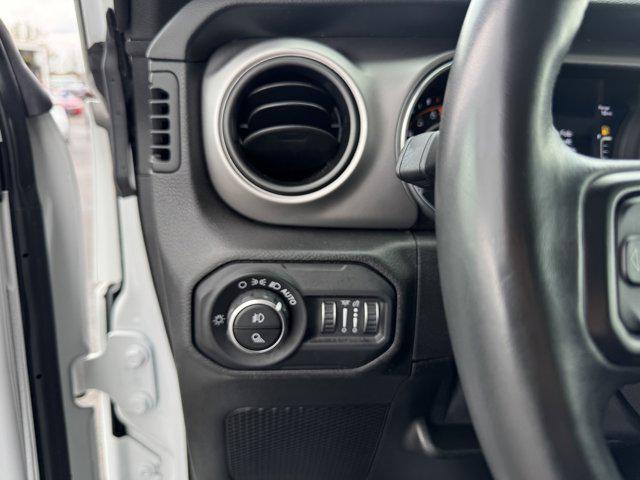 used 2021 Jeep Gladiator car, priced at $30,500