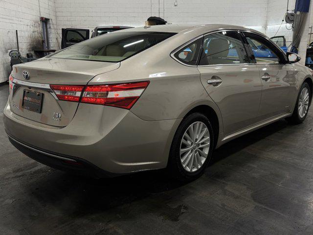 used 2014 Toyota Avalon Hybrid car, priced at $13,945