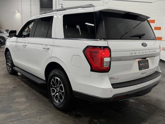 used 2022 Ford Expedition car, priced at $33,045