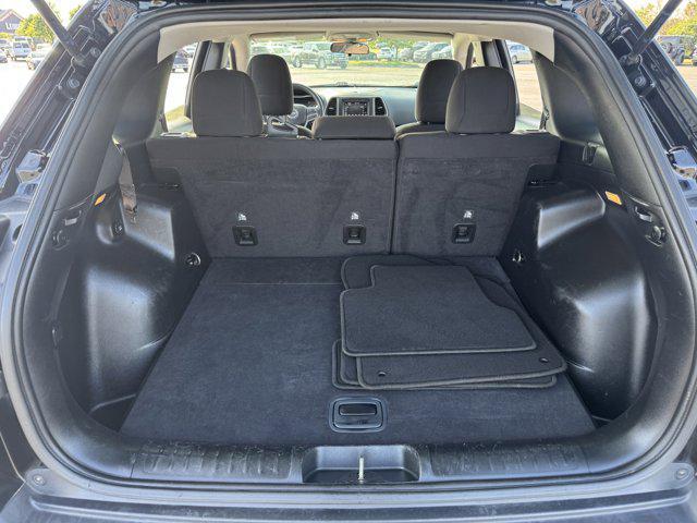 used 2020 Jeep Cherokee car, priced at $15,400