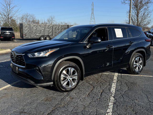 used 2020 Toyota Highlander car, priced at $28,545