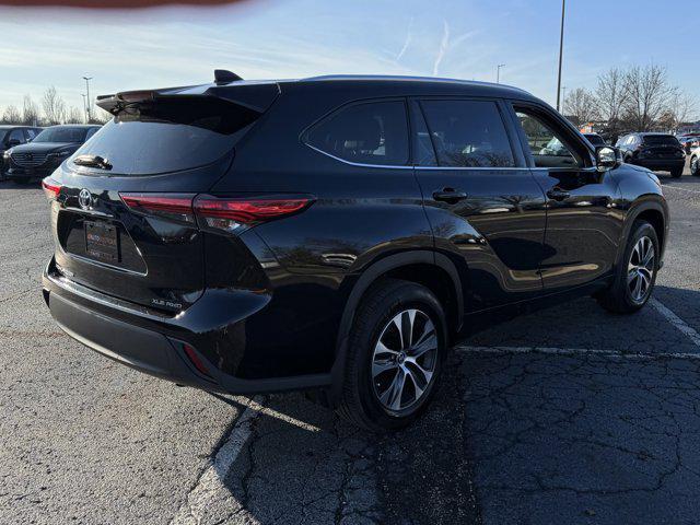 used 2020 Toyota Highlander car, priced at $28,545