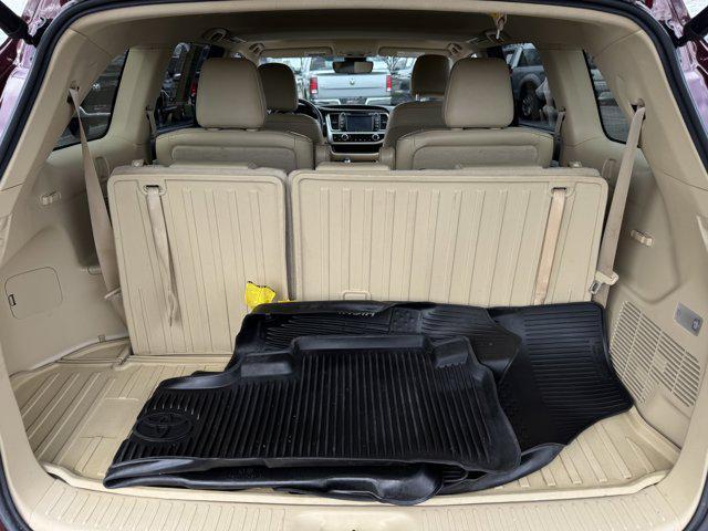 used 2019 Toyota Highlander car, priced at $25,500