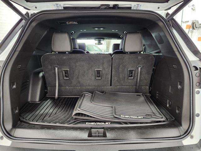 used 2023 Chevrolet Traverse car, priced at $32,500