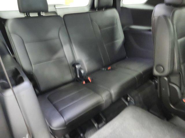 used 2023 Chevrolet Traverse car, priced at $32,500