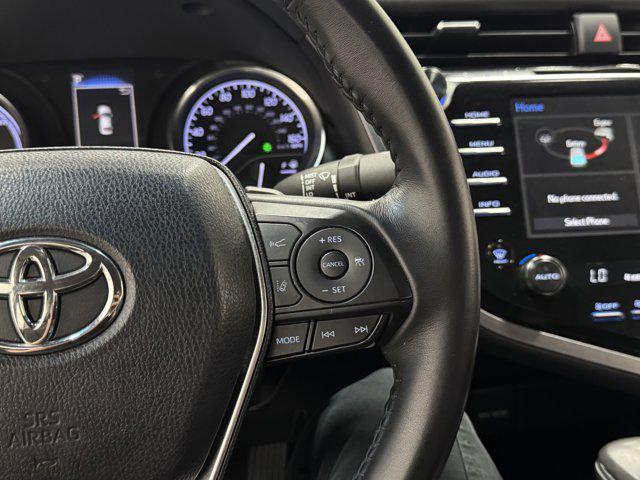 used 2018 Toyota Camry Hybrid car, priced at $17,500