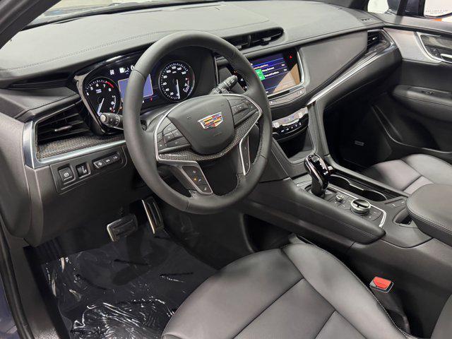 used 2025 Cadillac XT5 car, priced at $53,000