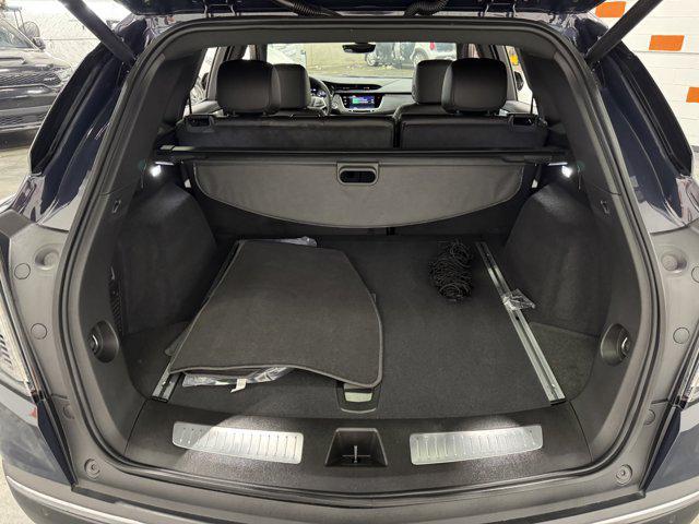 used 2025 Cadillac XT5 car, priced at $53,000