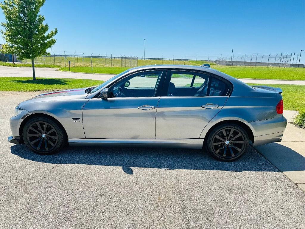 used 2011 BMW 328 car, priced at $8,995