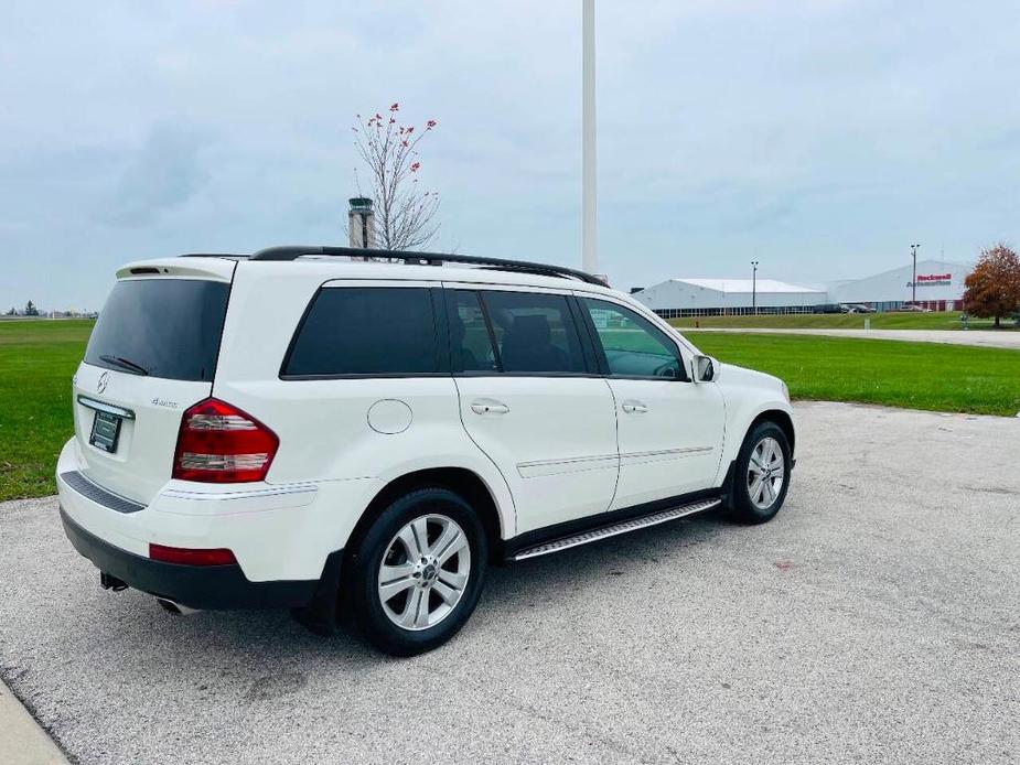 used 2009 Mercedes-Benz GL-Class car, priced at $7,995